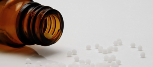 Homéopathie et perte de cheveux après l'accouchement